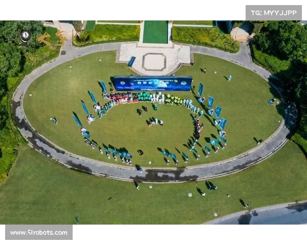 如何通过巧妙运用联赛模式提升足球经理游戏的沉浸感与乐趣