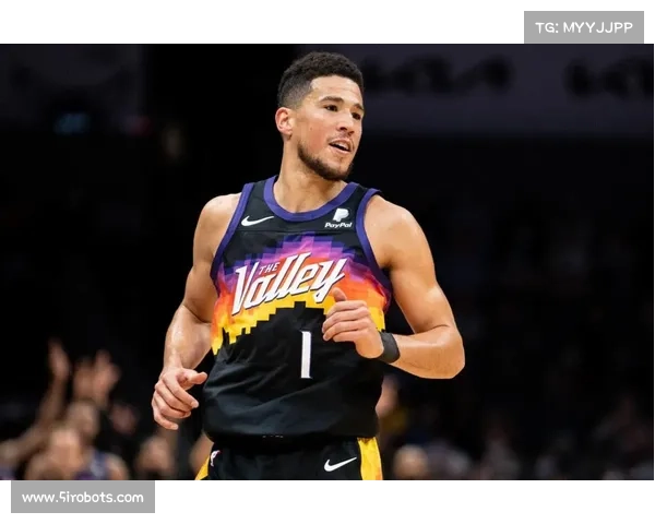 德文·布克单场爆砍40+ 率领太阳力压勇士展现超凡个人实力